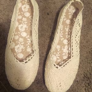 Women's crochet slip ons